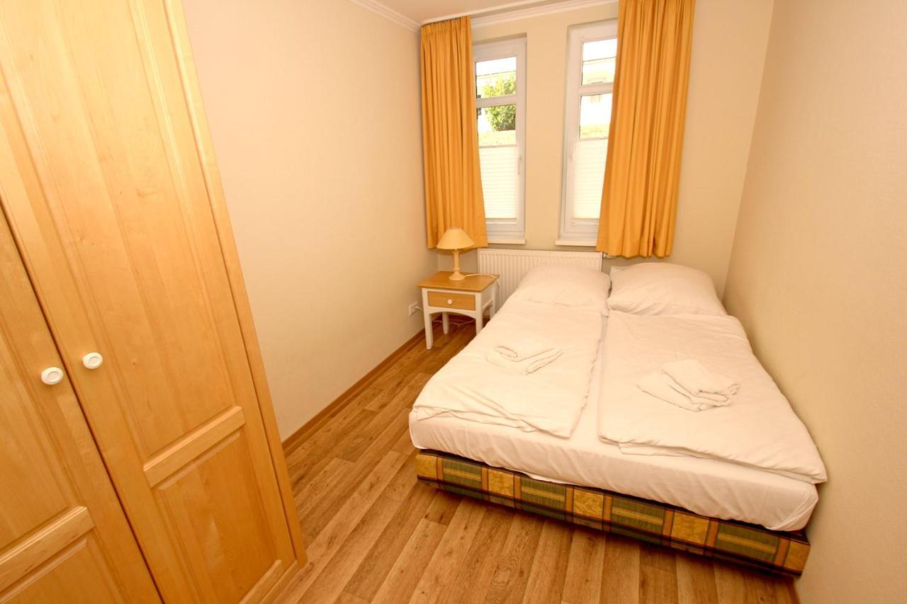 Mit Meerblick Und Balkon, Gratis Nutzung Vom Ahoi Erlebnisbad Und Sauna In Sellin - Meeresblick Fewo 35 Goehren  Εξωτερικό φωτογραφία