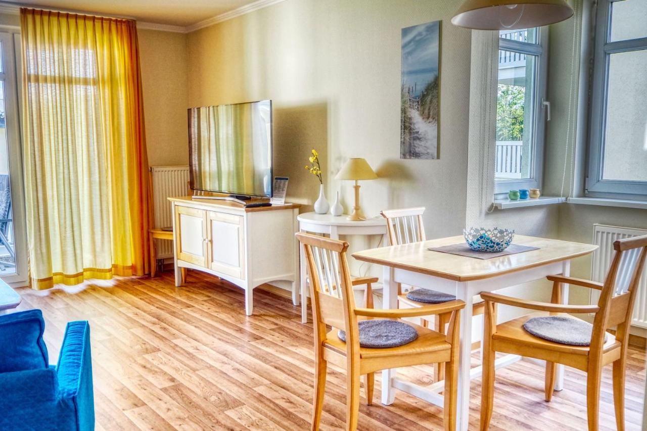 Mit Meerblick Und Balkon, Gratis Nutzung Vom Ahoi Erlebnisbad Und Sauna In Sellin - Meeresblick Fewo 35 Goehren  Εξωτερικό φωτογραφία
